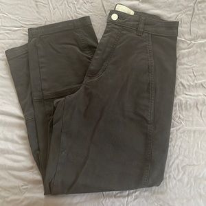 Everlane Utility Barrel Pants, size 2